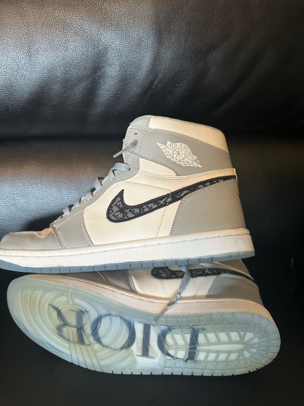 Nike Air Jordan 1 Mid Cream Gray Black Swoosh